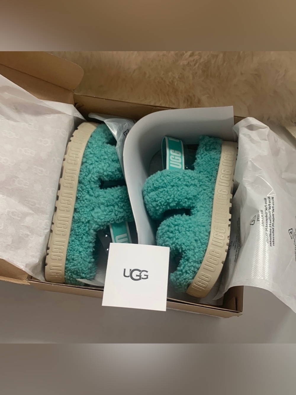 BRAND NEW UGG Fluffita Tide Pool Aqua - Picture 3 of 7
